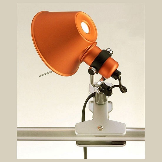 Настольная лампа офисная Artemide A010860